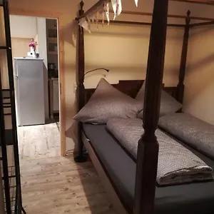 ferienwohnung-fur-max-10-personen-in-leipzig-zentrum-sud.bestleipzighotels.com/